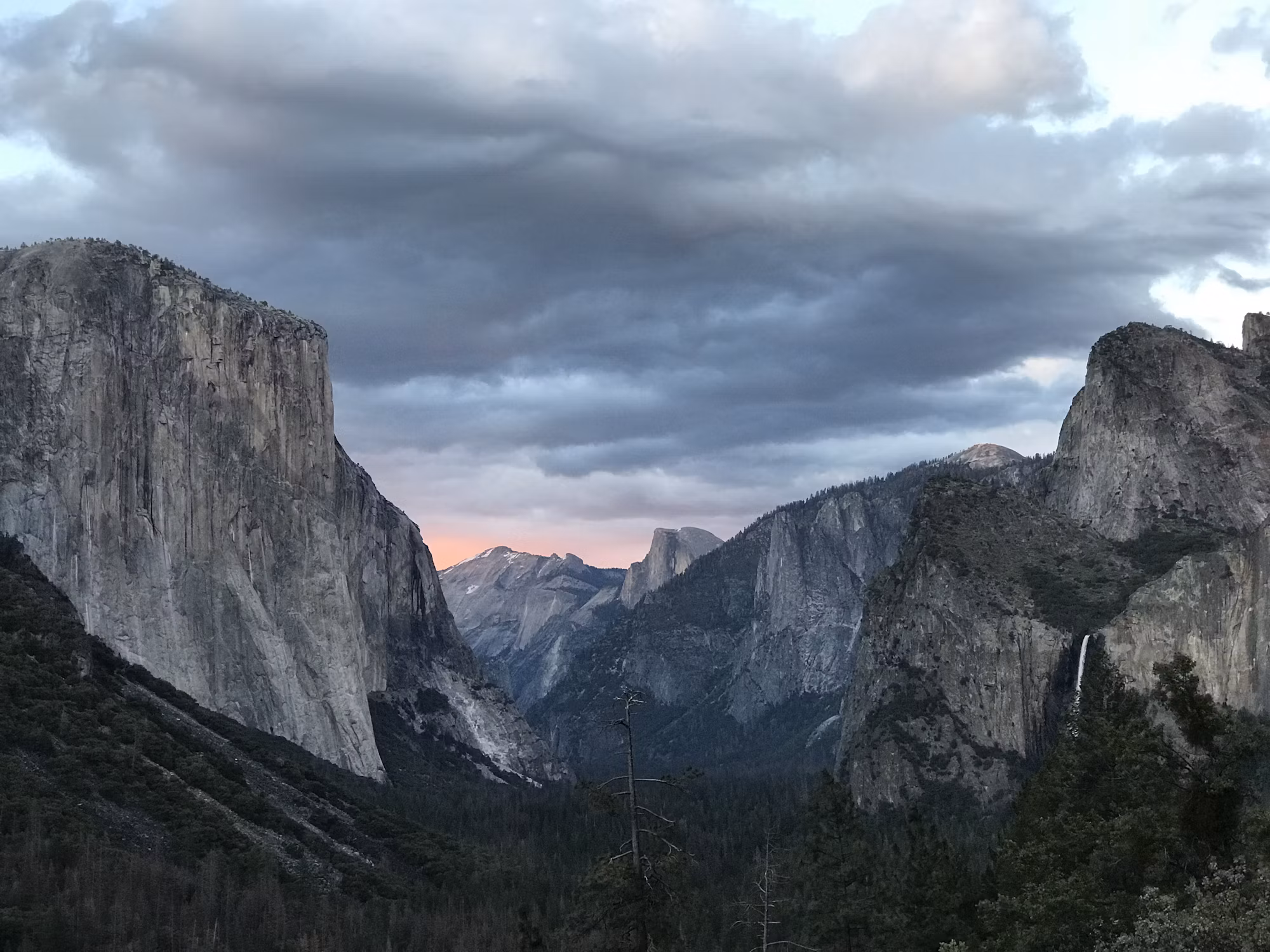 Finding Your Path: A Comprehensive Guide to Hiking Gear